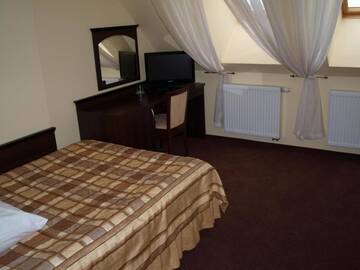Фото номера Двухместный номер с 1 кроватью Отель Hotel Umina г. Чорштын 2